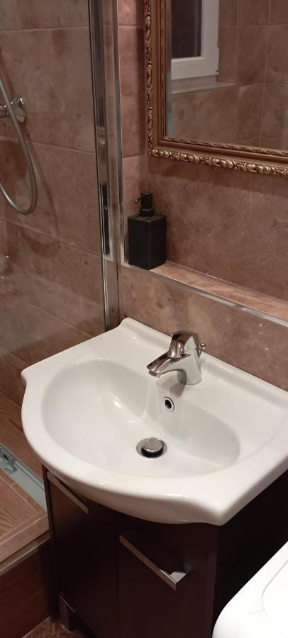 City Center Apartment In Middle Of Bratislava Ngoại thất bức ảnh
